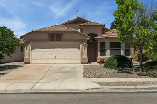 2100 Violeta Circle SE 