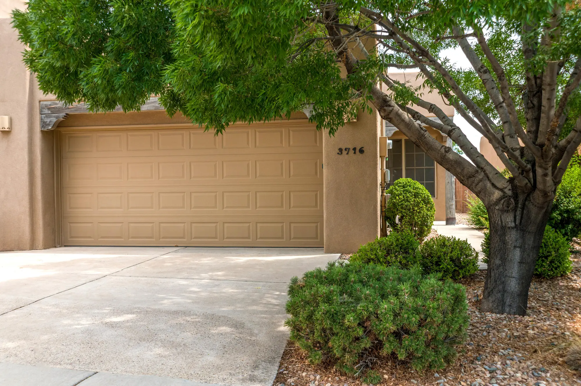 3716 Ridge Pointe Loop NE