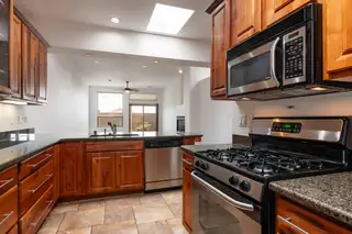 3716 Ridge Pointe Loop NE 
