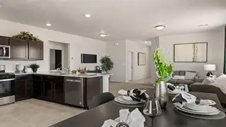 8 Seguro Court NW 