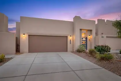 1429 Tierra Verde Loop NW, Los Lunas