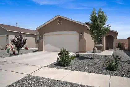 2877 Cambridge Avenue NE, Rio Rancho