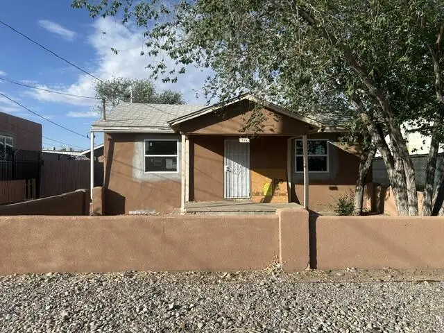 120 Veranda Road NW