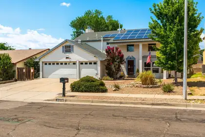 6845 Vivian Drive NE, Albuquerque