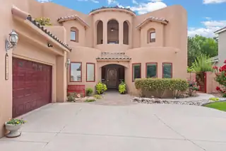 9228 La Tierra Court NE 