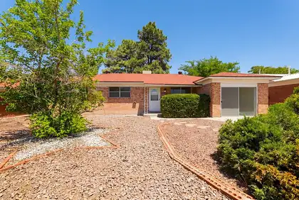 4721 Comanche Road NE, Albuquerque