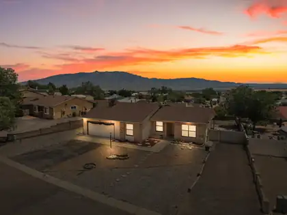 4522 Sunstone Way NE, Albuquerque