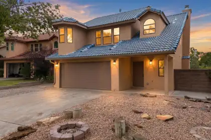 7628 Oakland Avenue NE, Albuquerque