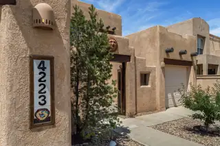 4223 Camelback Road NW 
