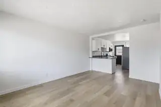 201 Lincoln Avenue 
