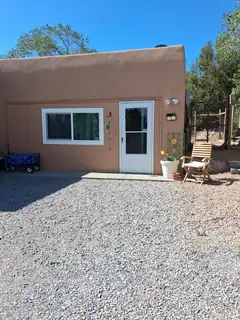 2 Detrias Court 