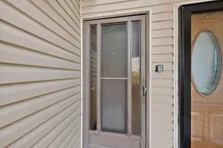 28 Westlake Drive NE Unit 1 