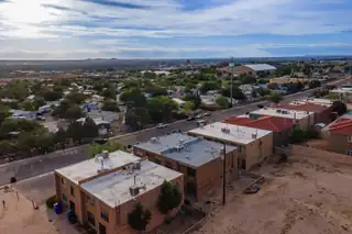 1928 Buena Vista Drive SE 