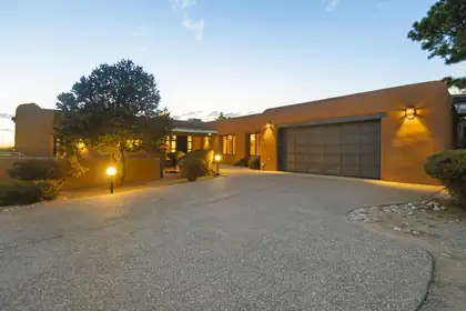 72 Pinon Hill Place NE, Albuquerque