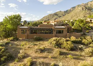 72 Pinon Hill Place NE 