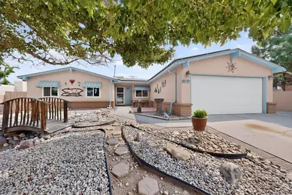 7401 Coulson Drive NE, Albuquerque