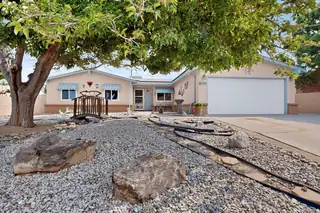 7401 Coulson Drive NE 