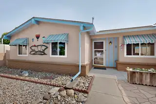 7401 Coulson Drive NE 