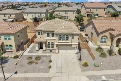 6914 Wrangell Loop NE, Rio Rancho