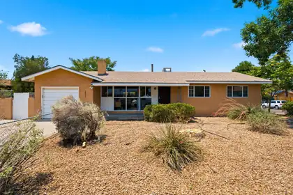 2833 Madeira Drive NE, Albuquerque