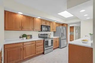 7936 Woodridge Drive NE 