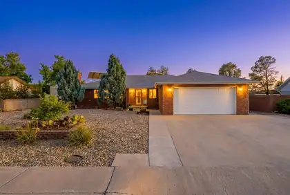 622 Palmer Lane, Rio Communities