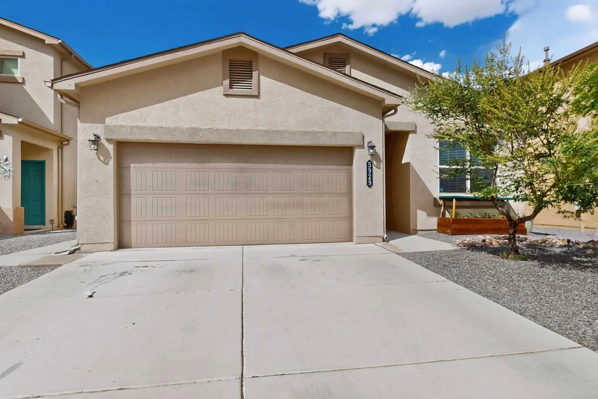 5929 Sandoval Drive NE