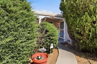 426 Espanola Street NE 