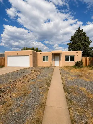 2442 Valencia Drive NE, Albuquerque 