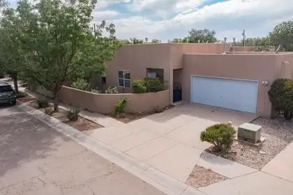 2923 Foraker Court NW, Albuquerque