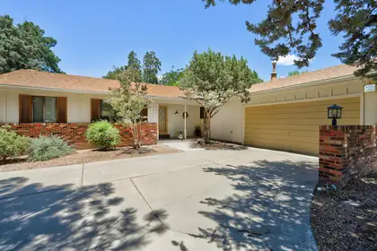 7205 Vista Del Arroyo Avenue NE, Albuquerque 