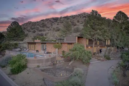 1100 Warm Sands Drive SE, Albuquerque 