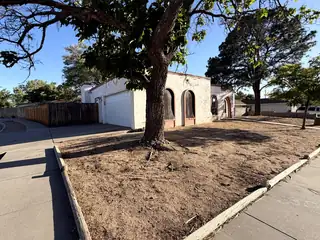 8812 Avenales Avenue NE 