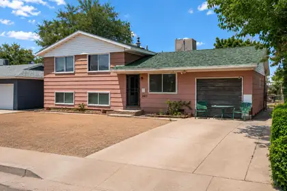 2827 Dorothy Street NE, Albuquerque 
