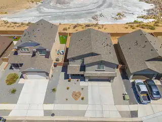 2304 Isabella Lane 