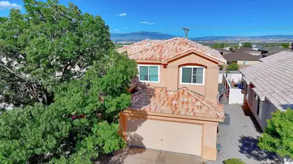 612 Via Canale SW, Albuquerque