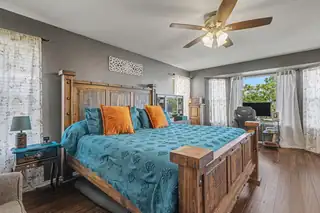 612 Via Canale SW 