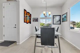 4244 Crowned Eagle Loop NE 