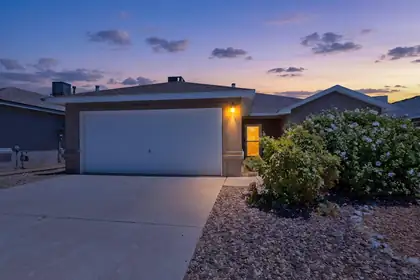 10238 Country Meadows Drive NW, Albuquerque