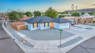3101 Loma Pedregosa NW 
