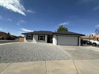 3101 Loma Pedregosa NW 
