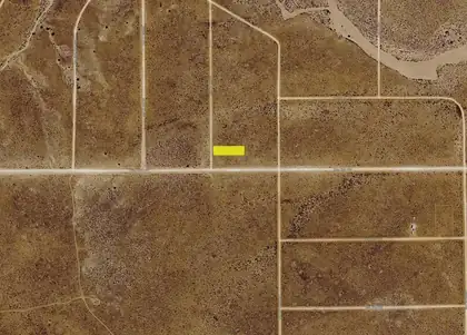 Sultan (U22 B26 L2) Street NW, Rio Rancho 