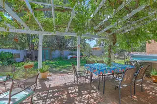 1901 Morningside Drive NE 