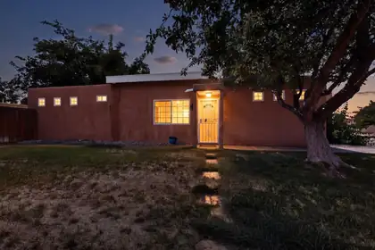 7252 Chickadee Lane NE, Albuquerque