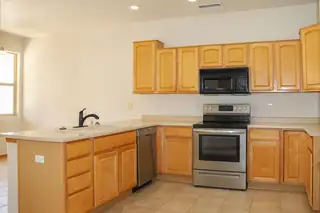 3801 Bay Hill Loop SE 