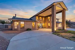 1407 Valley View Drive SW 