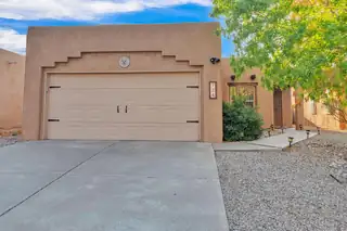 724 Nicklaus Drive SW 