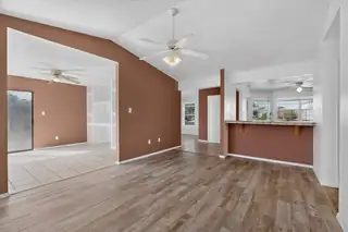 520 Apache Loop SW 