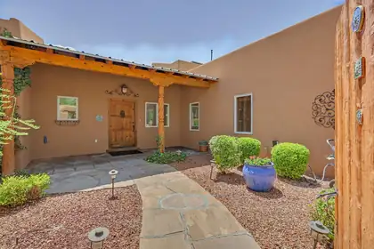 1250 Loma Larga Road, Corrales