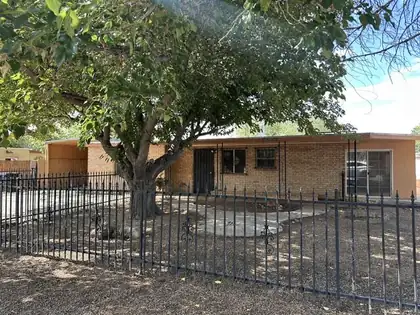 828 Ranchitos Road NW, Los Ranchos